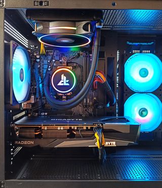 PC GAMING COMPLETAMENTE NUEVO RYZEN7 RX7600XT 32GB