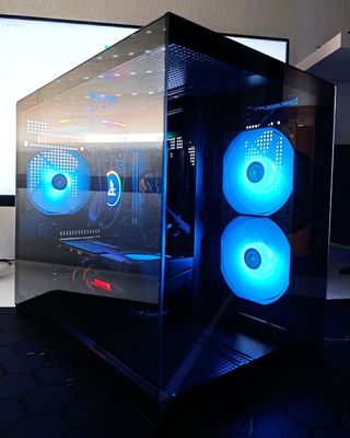 PC GAMING COMPLETAMENTE NUEVO RYZEN7 RX7600XT 32GB