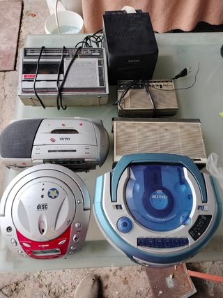 Lote 7 Radios y Reproductores