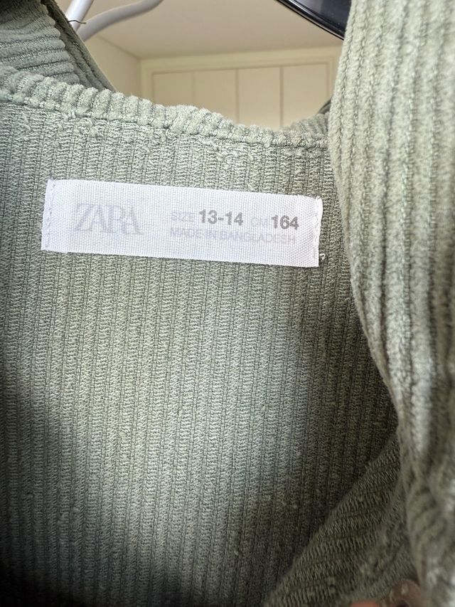 Casaco com carapuço em Bombazina Verde 13/14