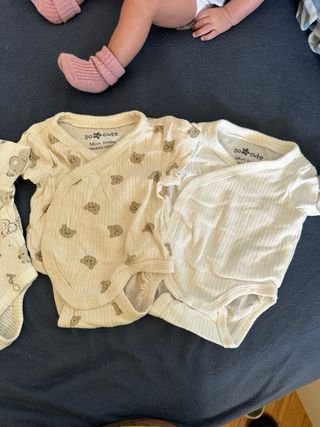 Bodys para recién nacido 4 uds