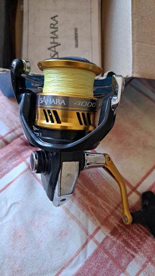 Caña 4 carretes de pesca Shimano y otros accesorio