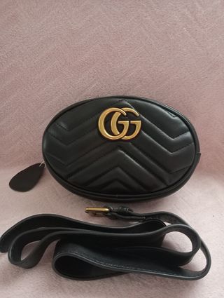 Bolso Gucci Negro y Dorado