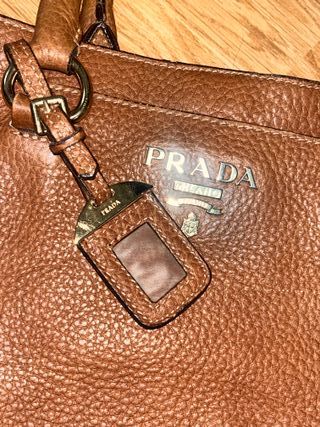 Bolso Prada de piel 