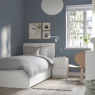 Cama Malm IKEA 90 cm blanca con cajones