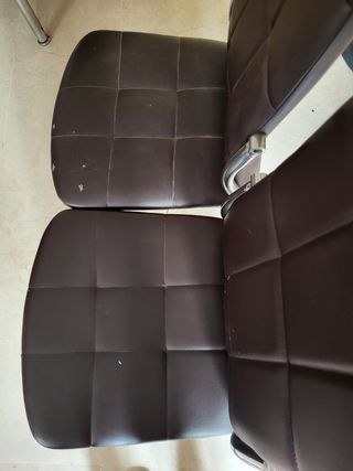 Juego de 2 sillas de comedor marrones