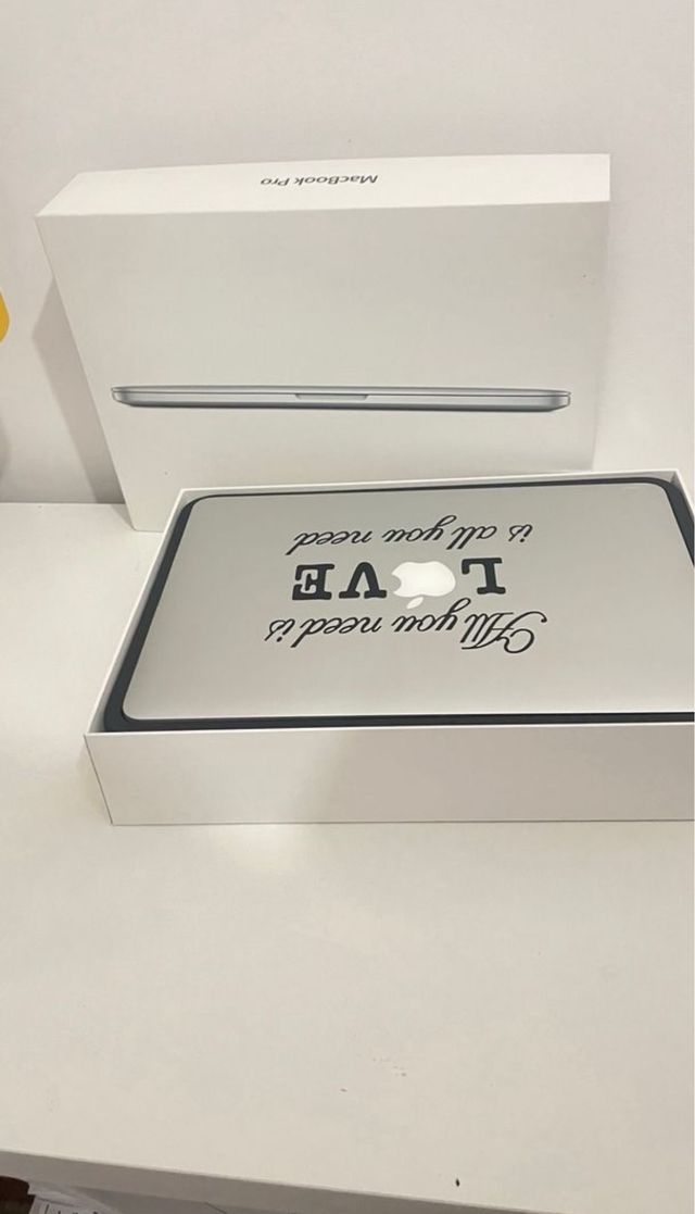 MacBook Air 13” 512GB Plata