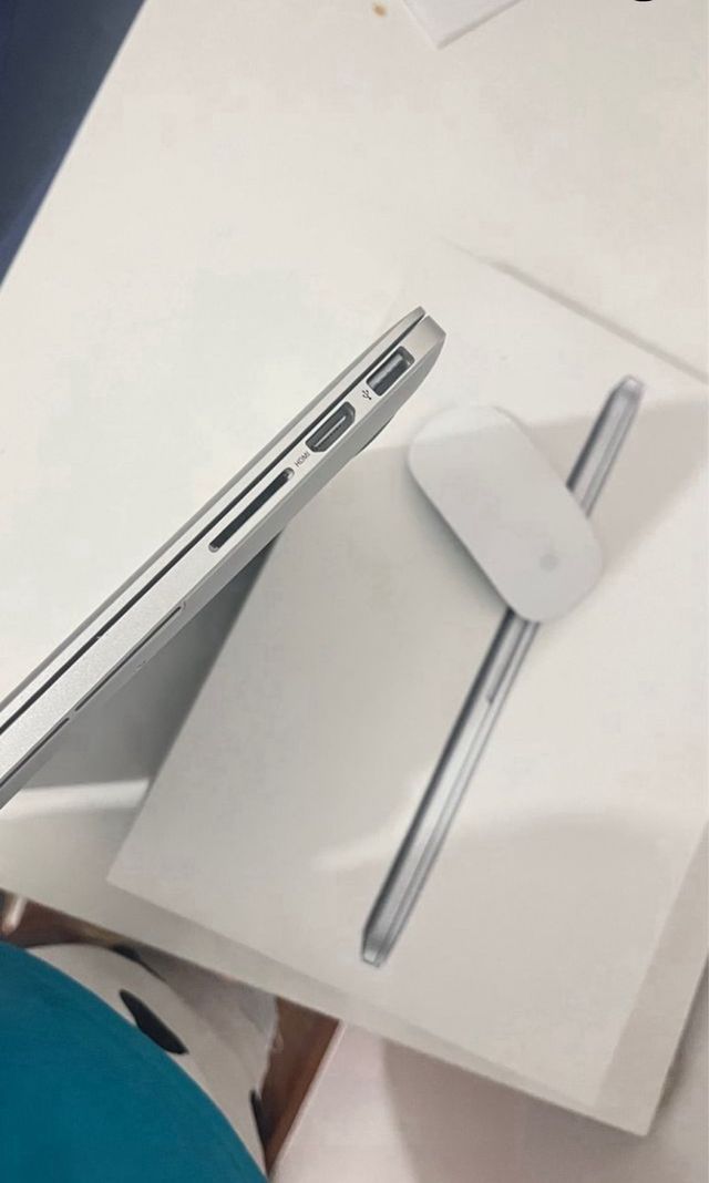 MacBook Air 13” 512GB Plata