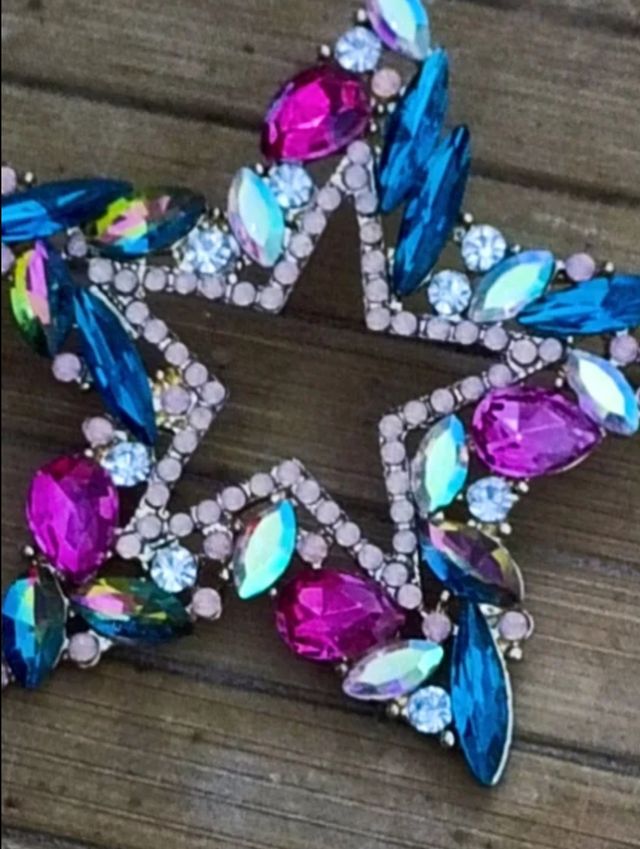 Pendientes Estrella con Piedras