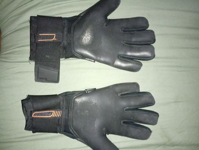 Guantes de portero Rinnat Turf negros