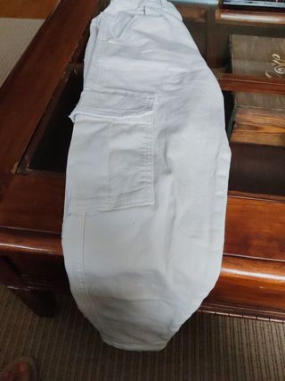 Pantalones cargo beige talla 11-12