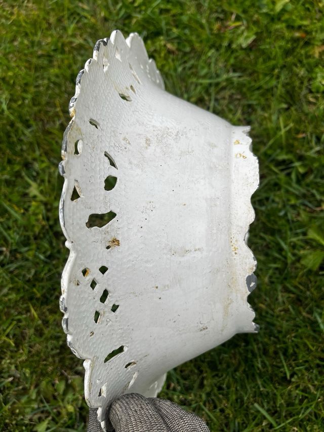 Frutero antiguo metal hierro pintado