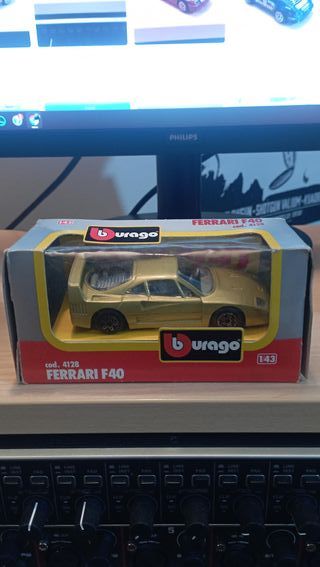 Bburago 1/43 Ferrari F40 cod.4128 Die-Cast Metal