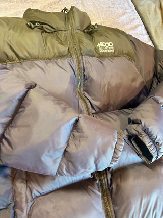 Chaqueta +8000 plumas y plumón gris y verde