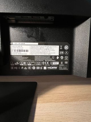 Monitor HP V28 de 28" 4K Ultra HD