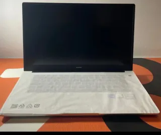 Portátil H i5 11ª Gen Intel Iris Xe