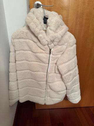 Abrigo blanco efecto mouton