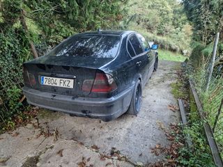 Despiece BMW E46 330d 204cv con accidente 