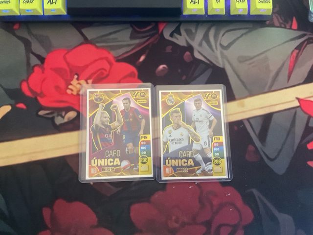 Kroos Iniesta Única F.C. Cards