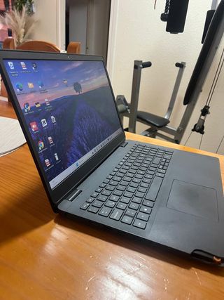 Computer Dell Inspiron 3501 nero