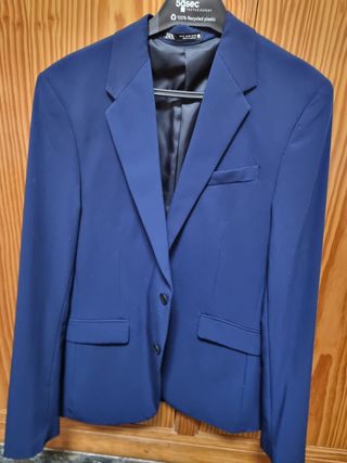 Traje chaqueta hombre
Chaqueta sin estrenar
