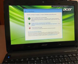 Portátil Acer Aspire One D270+Portable DVD/CD