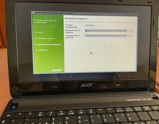 Portátil Acer Aspire One D270+Portable DVD/CD