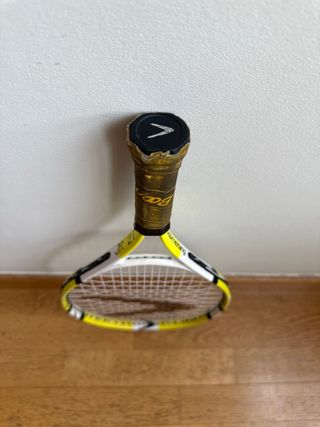 Raqueta Boomerang JR 21 con funda.