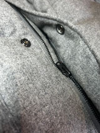 Chaleco acolchado gris Zara
