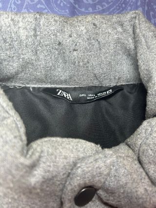 Chaleco acolchado gris Zara