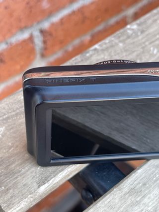 Cámara Fujifilm 10x Zoom 16 MP HD