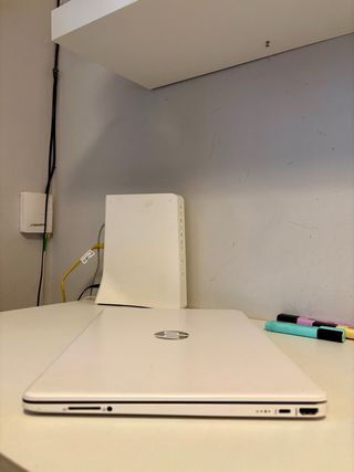 Portátil HP Blanco potente y como nuevo!