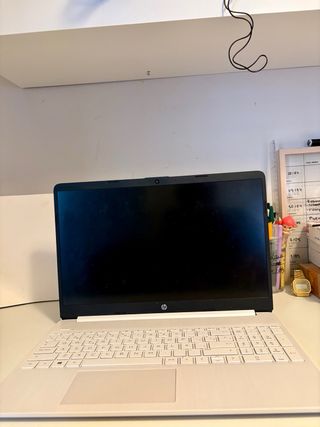 Portátil HP Blanco potente y como nuevo!