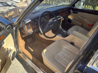 Jaguar XJ 0062 Daimler double six 5.3