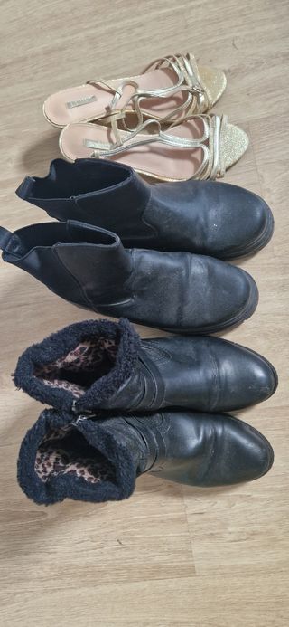 Lote 3 pares calzado mujer: botines y sandalias