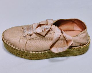 Zapatos Bershka rosa, talla 37
