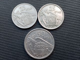 Lote 3 monedas 25 y 50 PTAS Franco