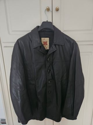 Chaqueta de piel SAGA IBANEZ negra