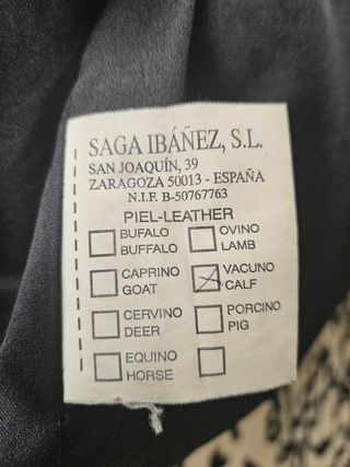 Chaqueta de piel SAGA IBANEZ negra