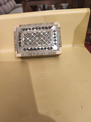 Portagioie in legno e madreperla