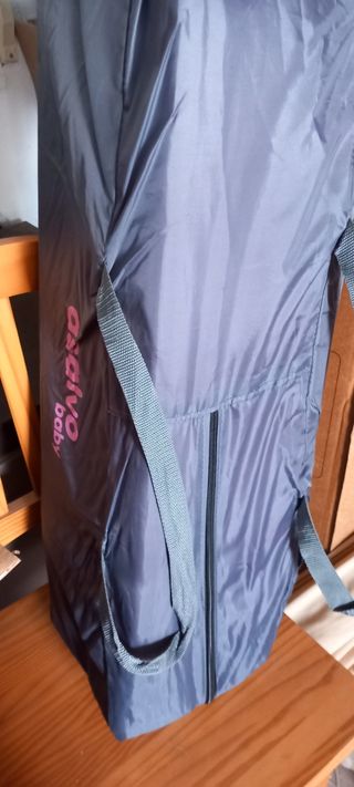 Cuna de viaje rosa o azul y colchón 