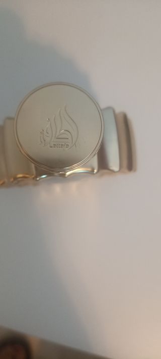 Lattafa Victoria Perfume Dorado y Gris Nuevo