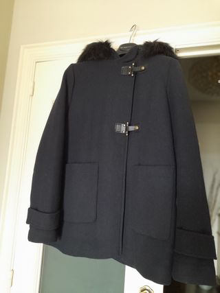 Chaquetón paño capucha pelo negro