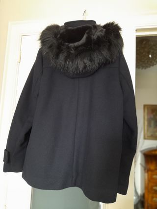 Chaquetón paño capucha pelo negro