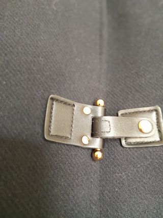 Chaquetón paño capucha pelo negro