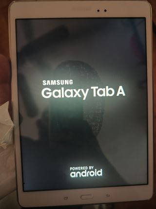 2 Tablets Samsung Galaxy Tab A y iPad Air 2