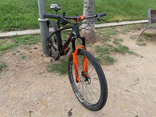 Bici Montaña KTM MYROON ELITE 27,5
TALLA :S