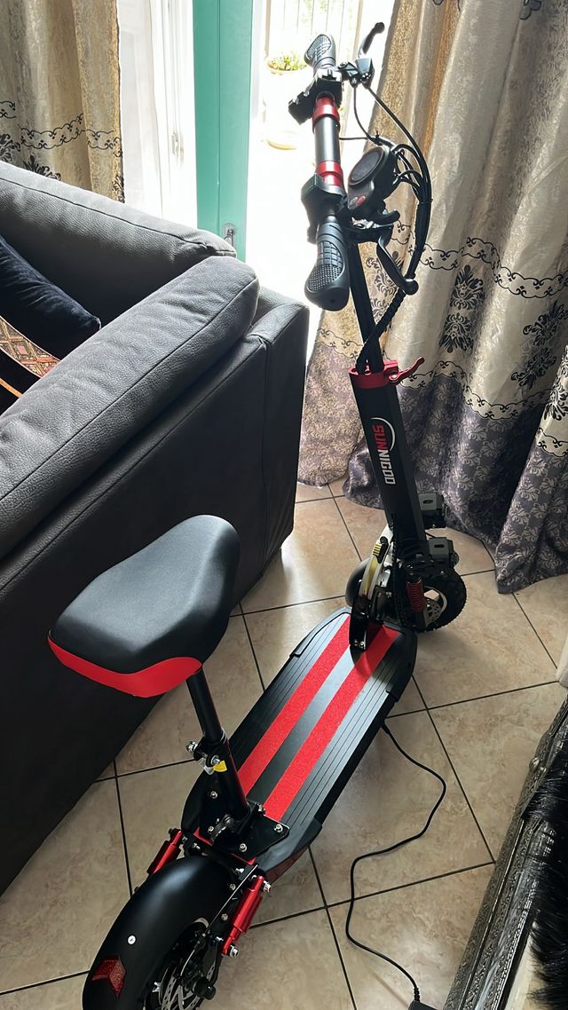 Monopattino Elettrico SUNNIGOO con Sedile