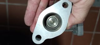 Válvula EGR Kia 28410 27410