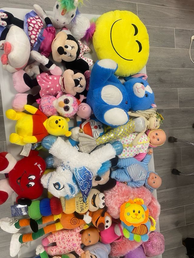 Lote de Peluches Variados